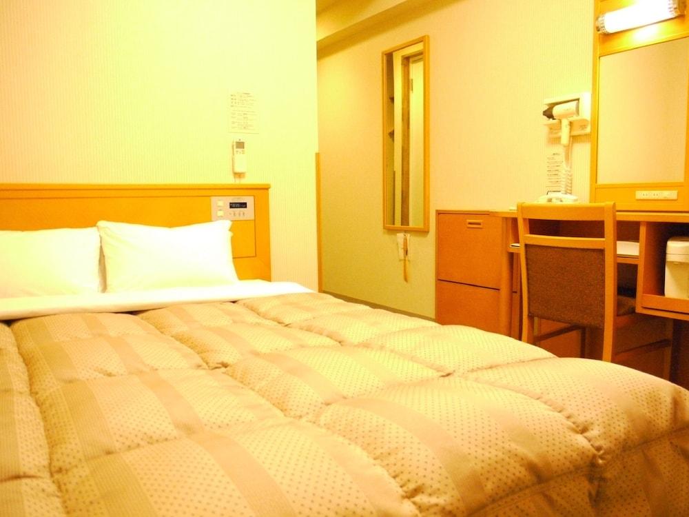Hotel Route-Inn Toyokawa Inter Eksteriør billede