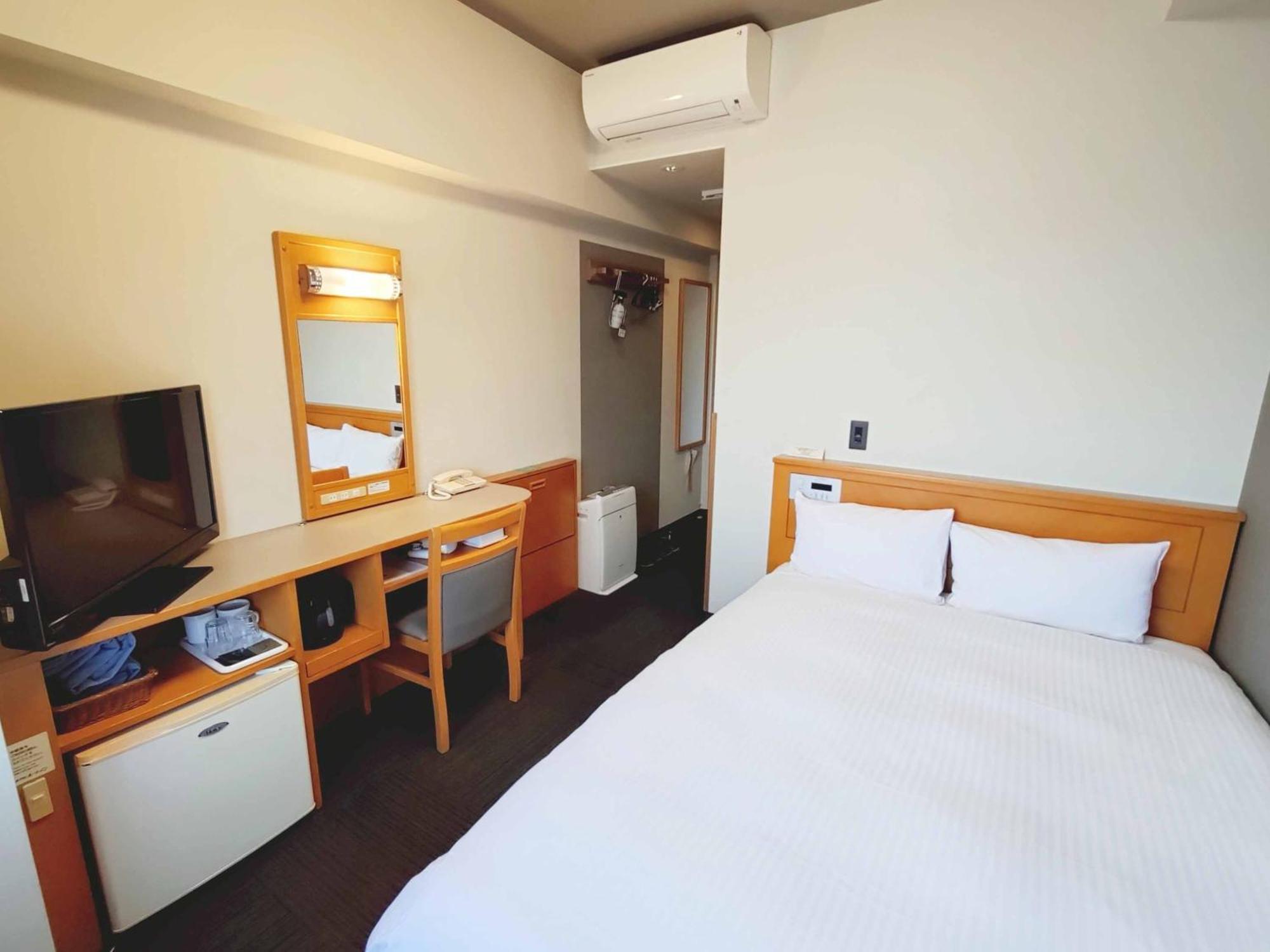 Hotel Route-Inn Toyokawa Inter Eksteriør billede