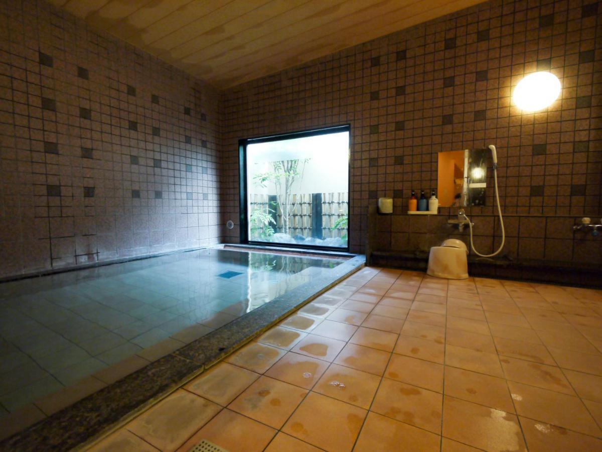 Hotel Route-Inn Toyokawa Inter Eksteriør billede