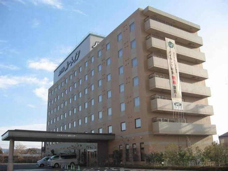 Hotel Route-Inn Toyokawa Inter Eksteriør billede